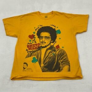 Bruno Mars Las Vegas Park MGM 2023 Tour Mustard Yellow Graphic T-Shirt Men’s XL